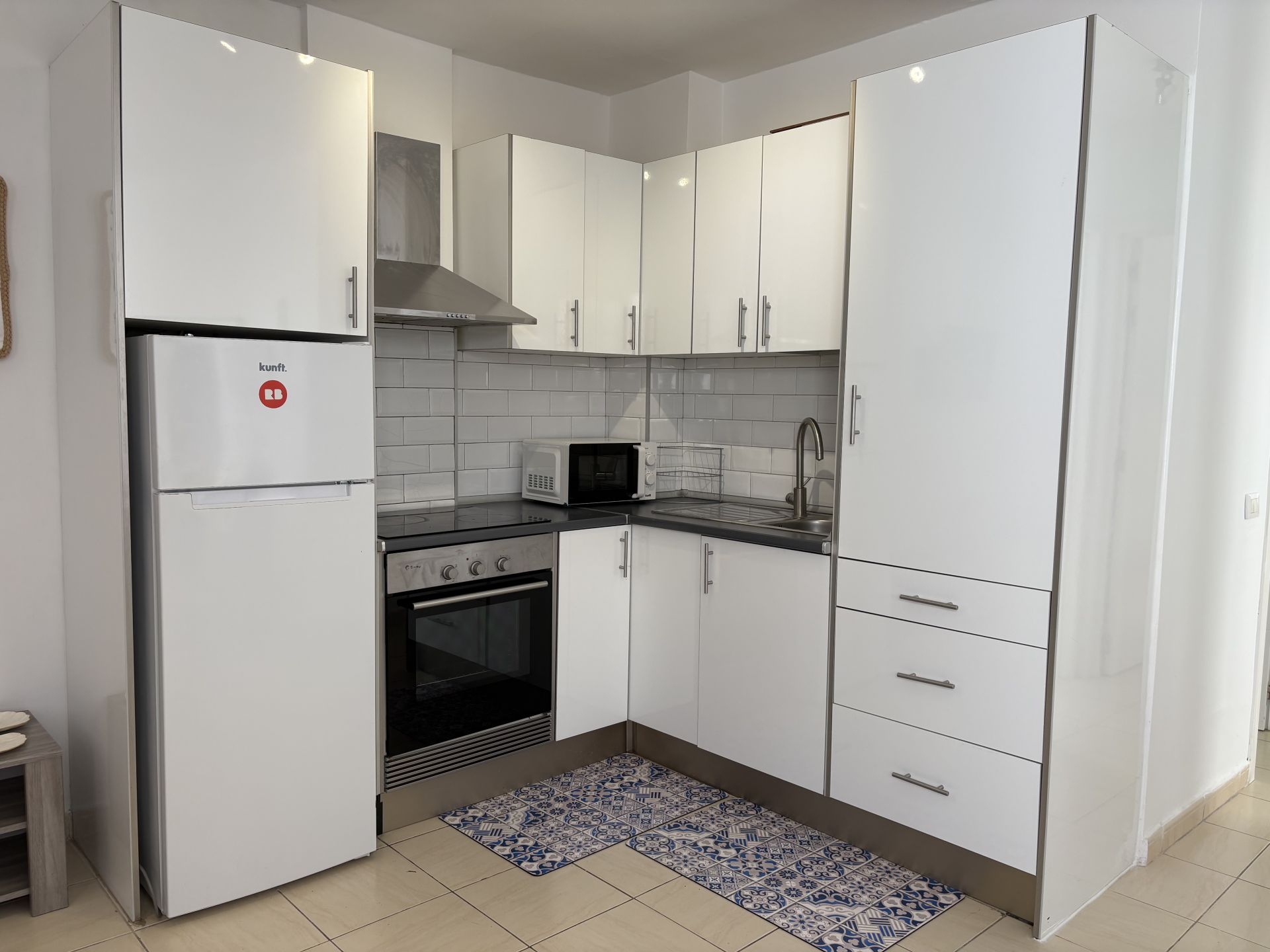 2 Bedrooms | Armeñime — photo 3