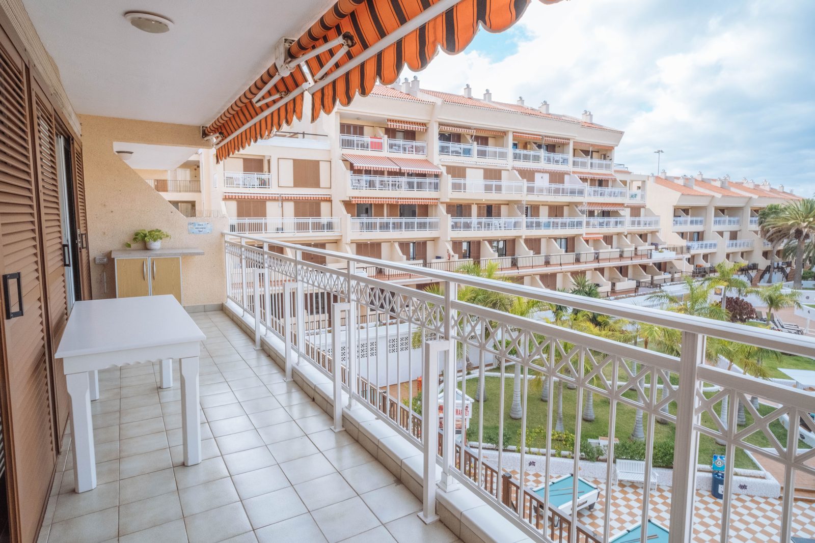 2 Bedrooms | Compostela Beach — photo 9