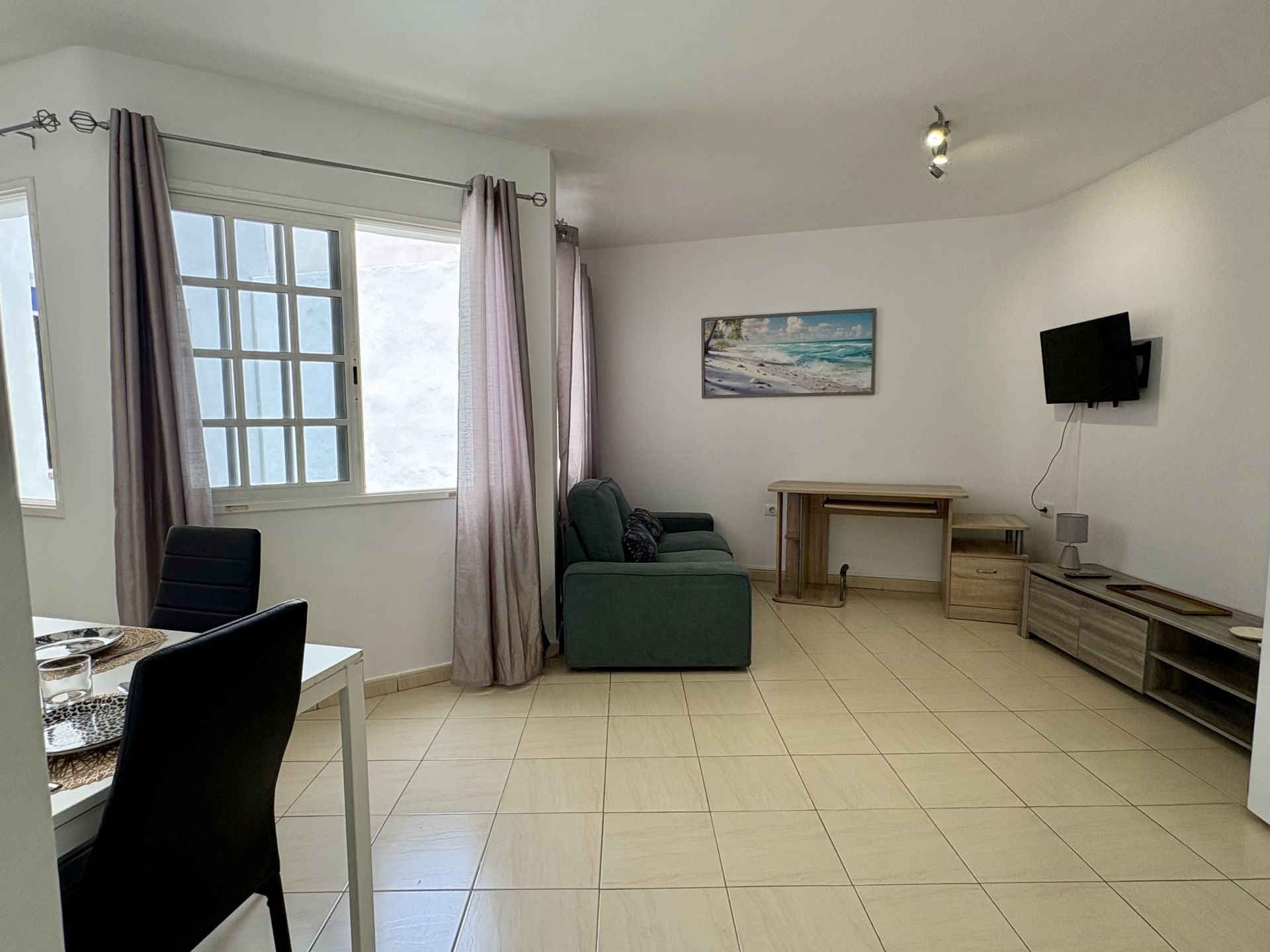 2 Bedrooms | Armeñime
